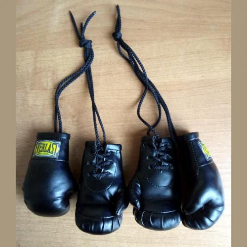 Перчатки бокс сувенирные чёрные Арт ПЧ2