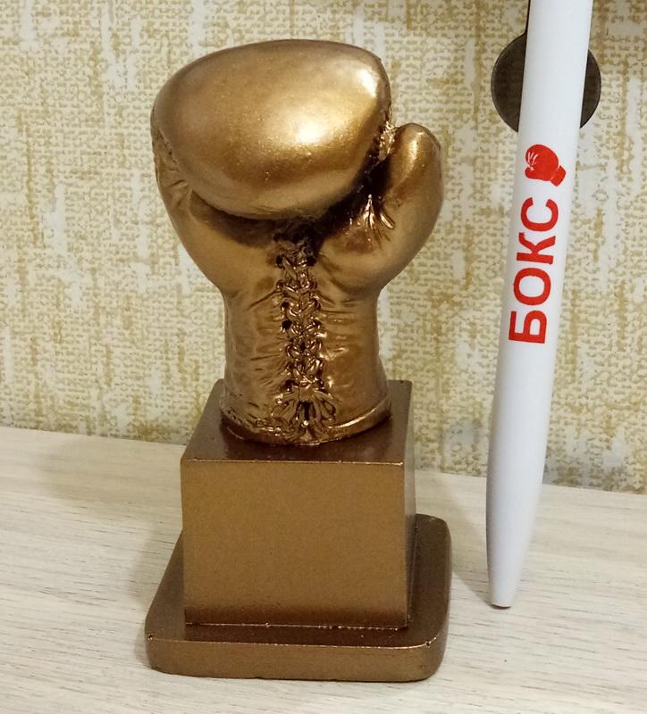 Сувенир Перчатка бокс, статуэтка, малая купить