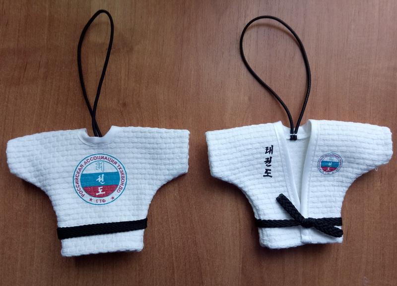 Сувенир Кимоно тхэквондо GTF сувенирное Арт.Тк-02 купить