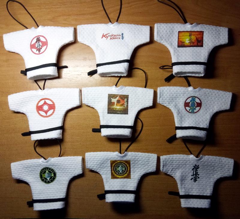 Сувенир Кимоно каратэ киокушинкай Арт.КК-01 купить